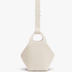 Cuyana Paloma Bag in Ecru